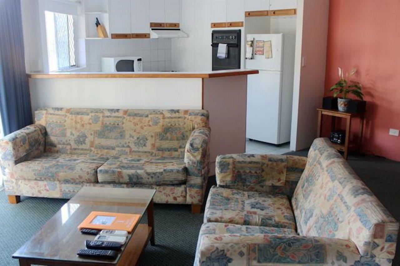 Aparthotel Surfers Del Rey Gold Coast Esterno foto