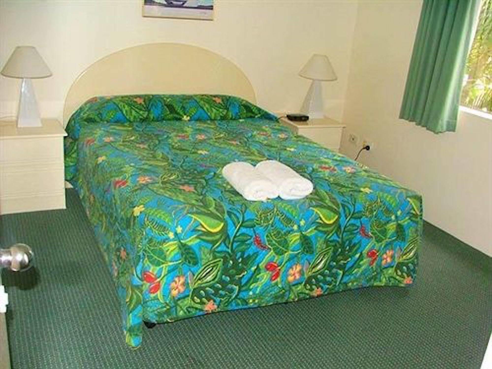 Aparthotel Surfers Del Rey Gold Coast Esterno foto