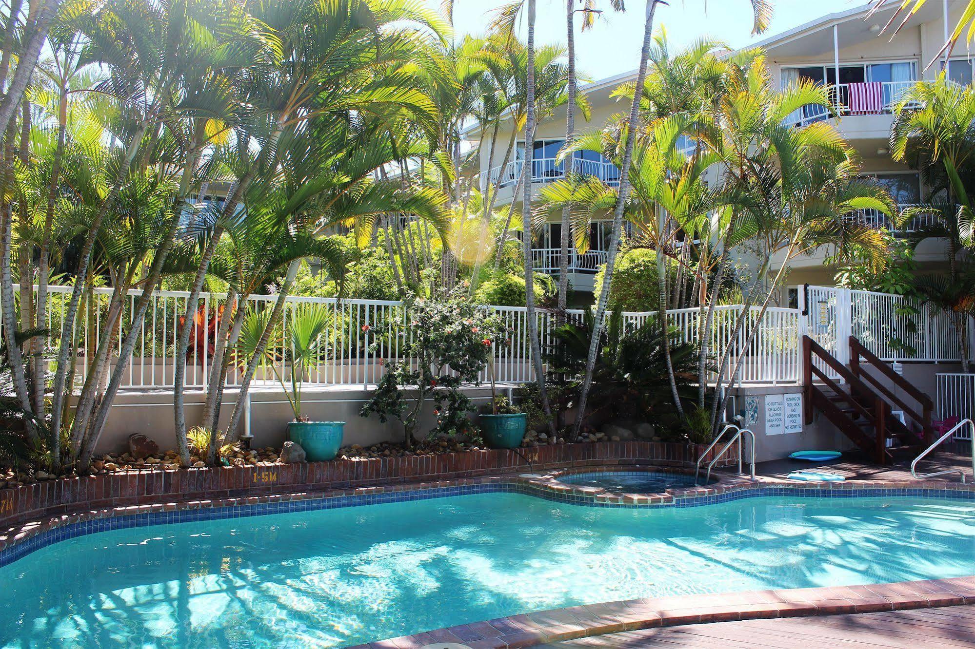 Aparthotel Surfers Del Rey Gold Coast Esterno foto