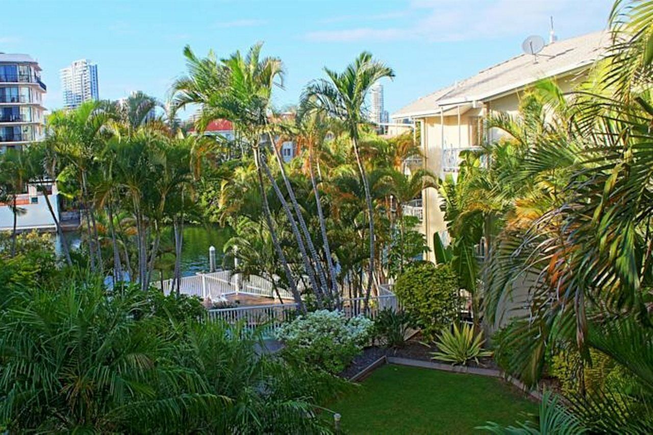 Aparthotel Surfers Del Rey Gold Coast Esterno foto